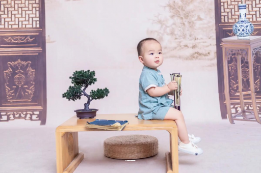 玉树孕妇尖肚子和圆肚子
